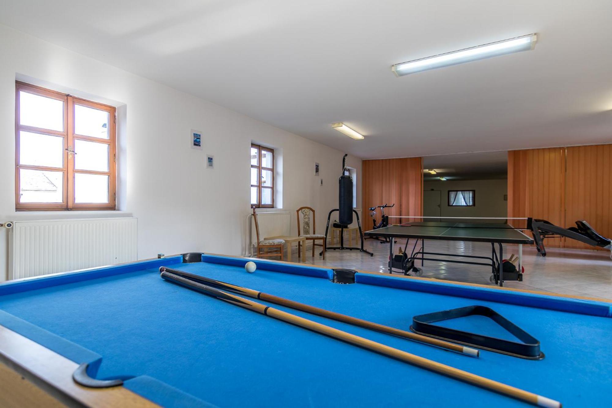 Penzion A Restaurace U Vladare Toužim Kültér fotó
