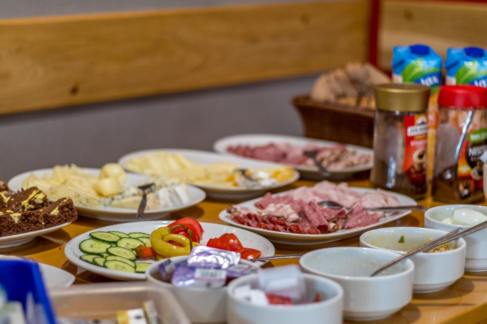 Penzion A Restaurace U Vladare Toužim Kültér fotó